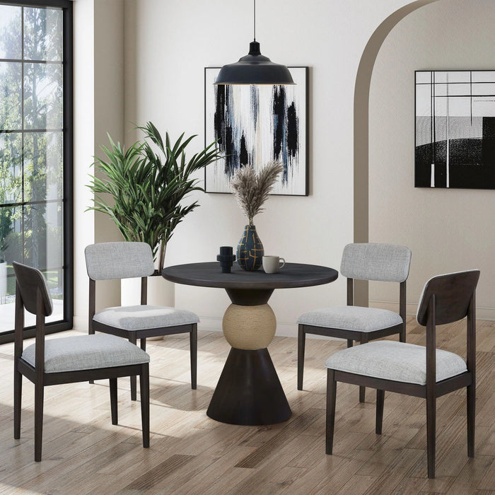 Briarcrest 5 Piece Round Table Set image