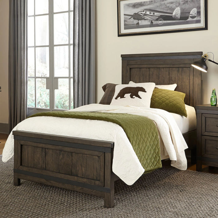 Thornwood Hills Panel Headboard image