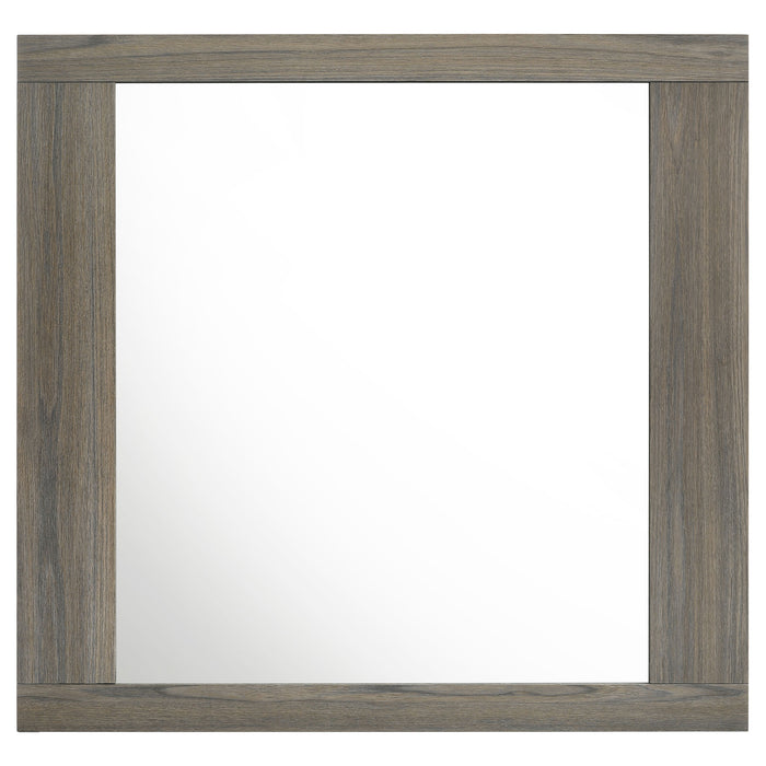 Fenwick 4 & 5 Piece Bedroom Set