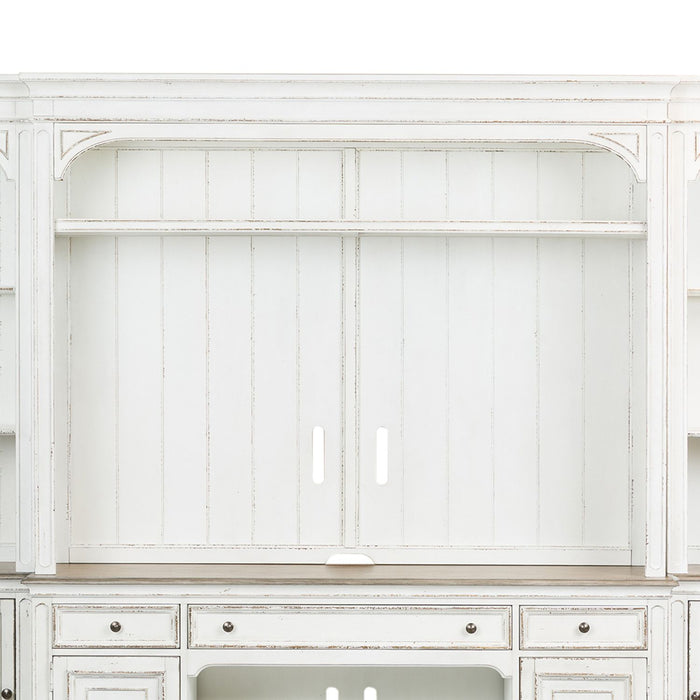 Magnolia Manor Entertainment Hutch