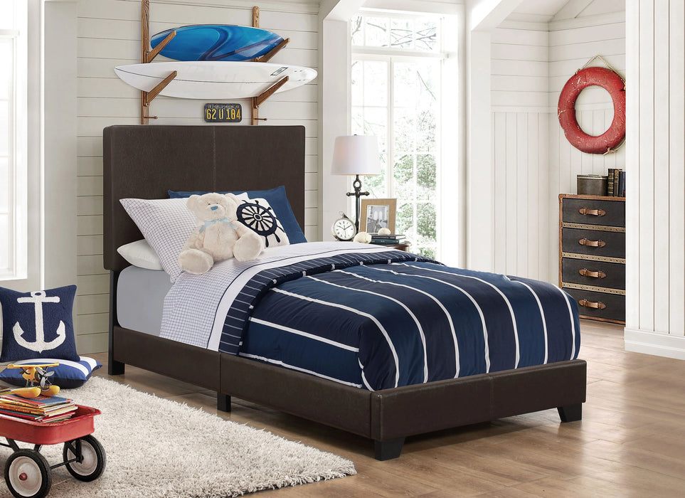 Dorian Panel Bed