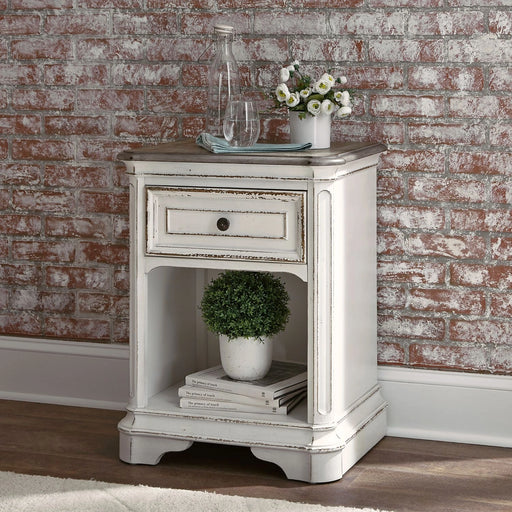 Magnolia Manor 1 Drawer Night Stand in Antique White image