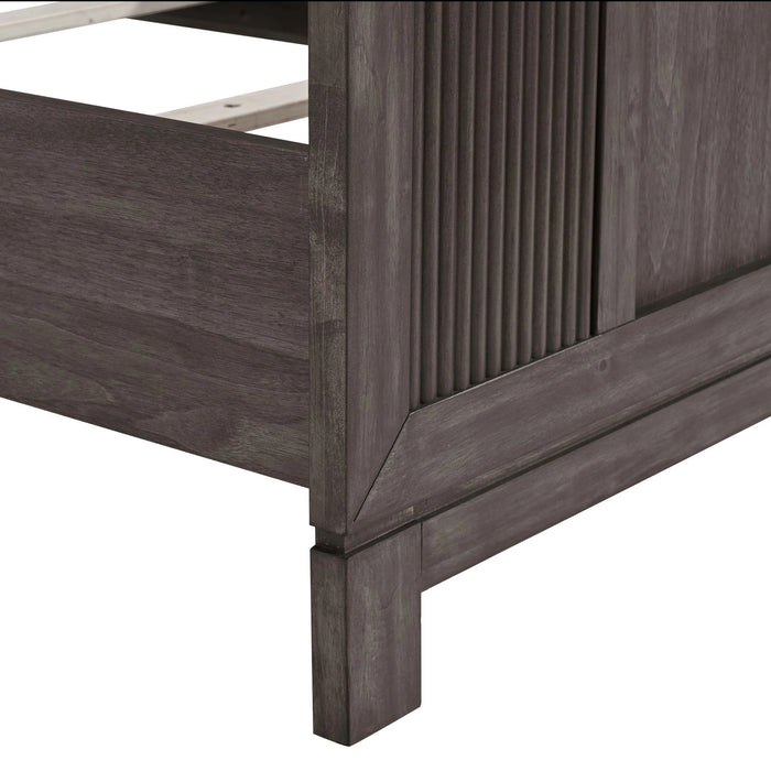 Modern Edge Panel Footboard image
