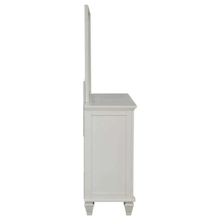 Sandy Beach Dresser with Mirror