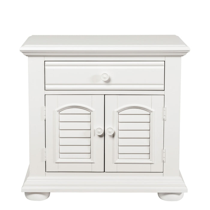 Summer House I Queen Panel Bed, Dresser & Mirror, Night Stand