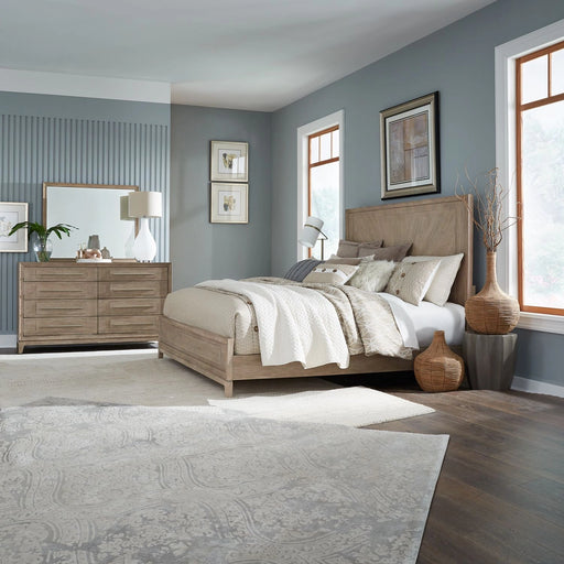 Brentwood King California Panel Bed, Dresser & Mirror image