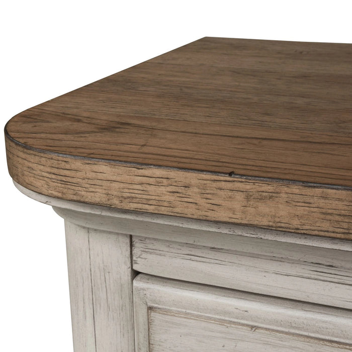Farmhouse Reimagined Poster Bed, Dresser & Mirror image