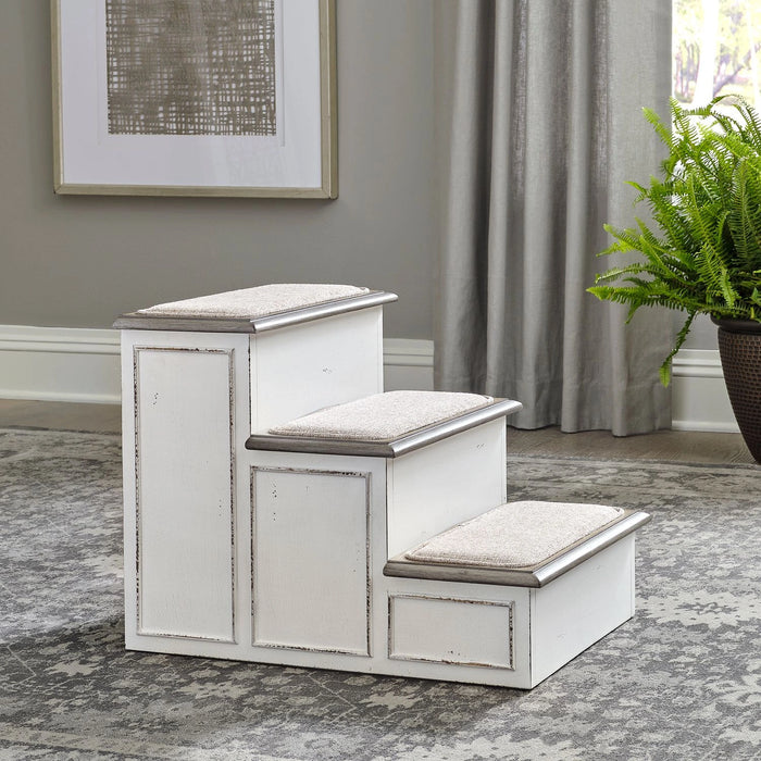Magnolia Manor Pet Steps in Antique White image