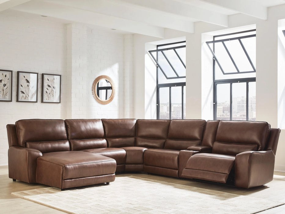 DeepWakes Power Reclining Sectional with Chaise