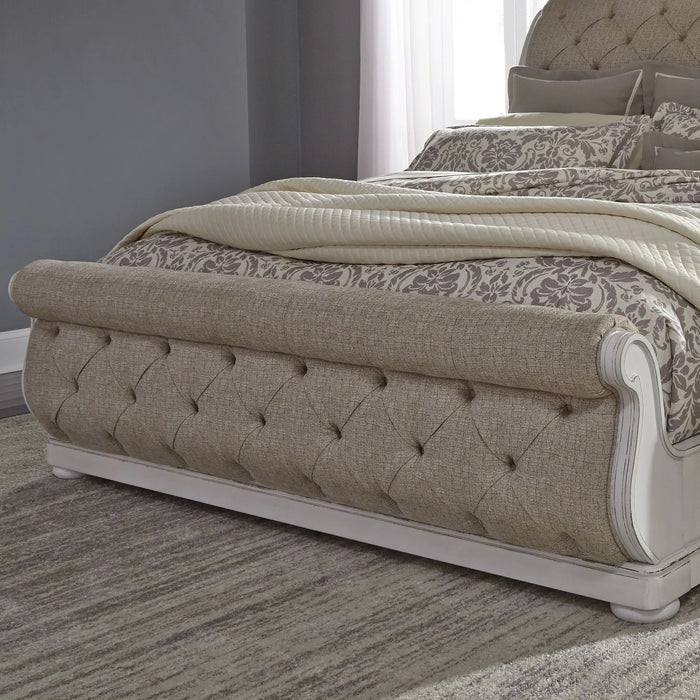Abbey Park King California Sleigh Bed image