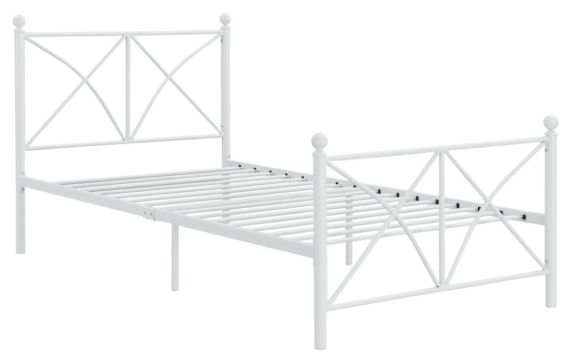 Hart Full Platform Bed White