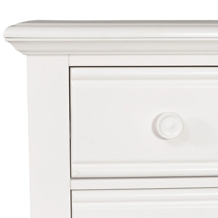 Summer House 5 Drawer Chest in Oyster White image