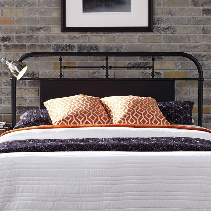 Vintage Series Metal Bed in Black image