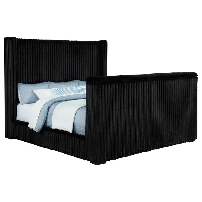 Centergrove Wingback TV Bed