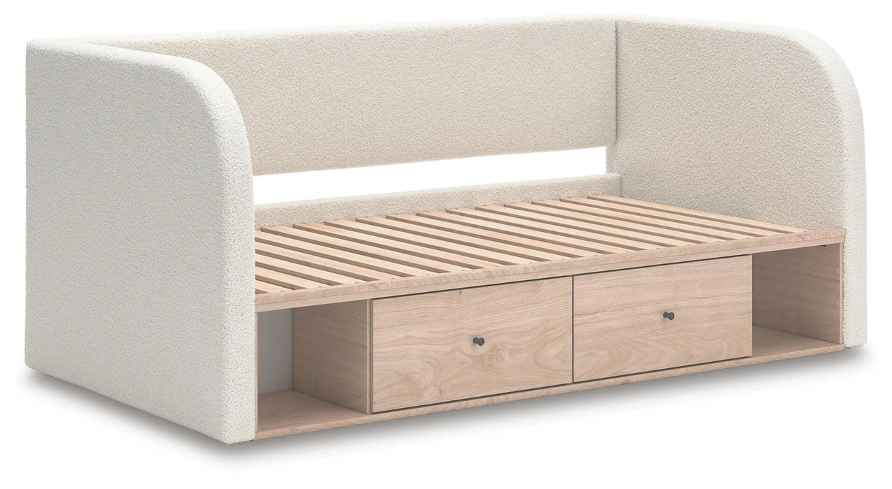 Arloster Upholstered Bed