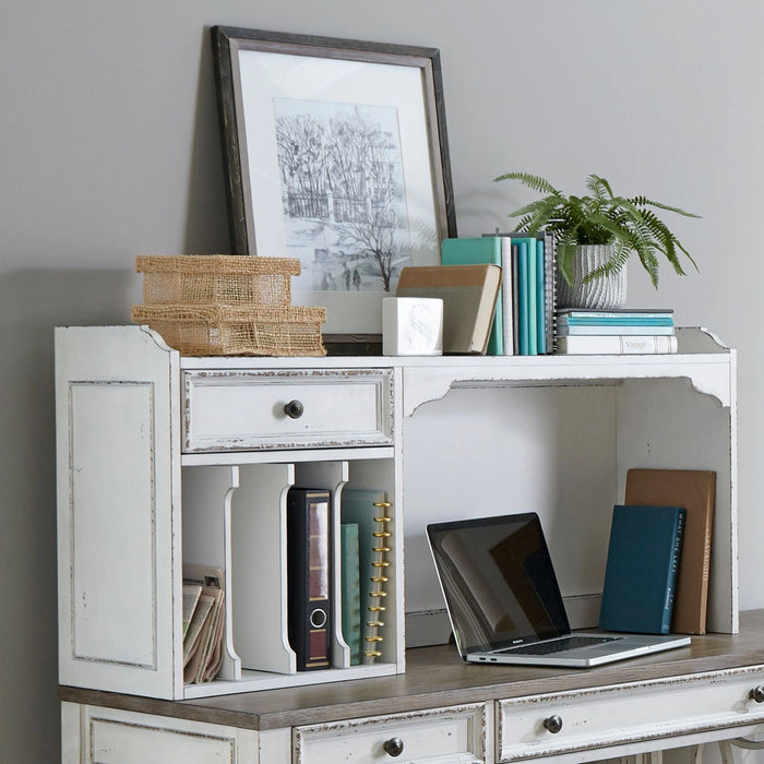 Magnolia Manor Hutch image