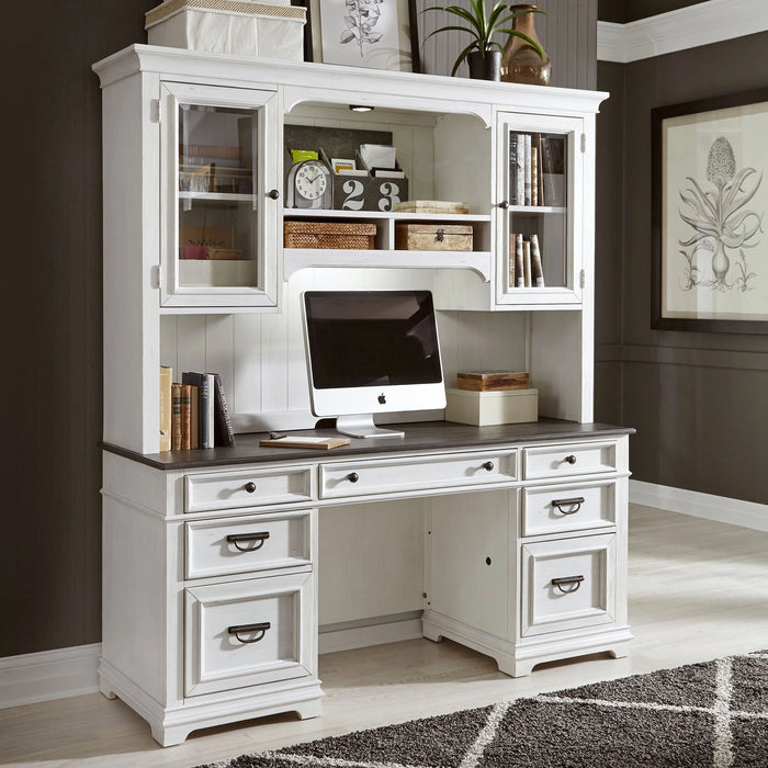 Allyson Park Complete Desk Set image