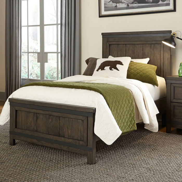 Thornwood Hills Panel Footboard image